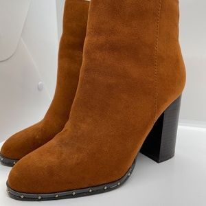 Bamboo Suede Block Heel Bootie 6.5